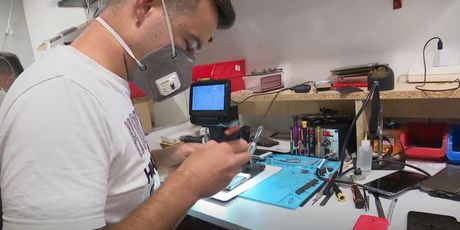 Servis mobitela