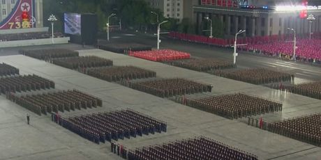 Vojna parada u Sjevernoj Koreji - 2