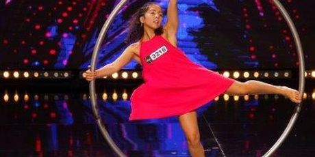 Maria Lopez, Supertalent - 6