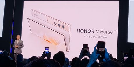 Honor Magic V Purse