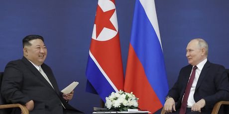 Kim Jong Un i Vladimir Putin - 1