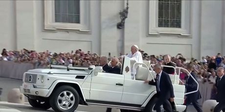 Vožnja s papom Franjom - 6