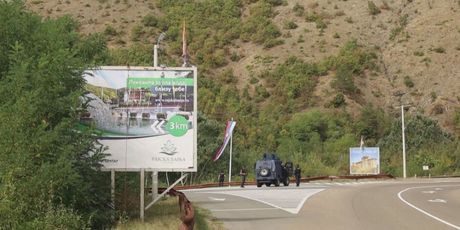 Neredi na Kosovu - 4