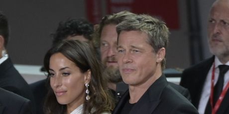 Brad Pitt i Ines de Ramon - 6