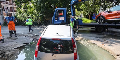 Puknuće vodovodne cijevi Trešnjevka - 2