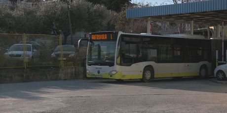 Autobus - 2