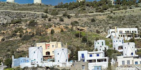 Leros - 1