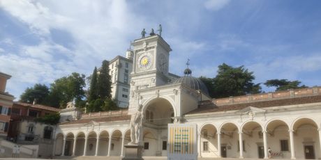 Trg Matteotti u Udinama