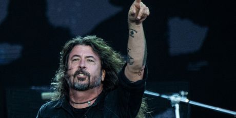 Dave Grohl, Foo Fighters - 1