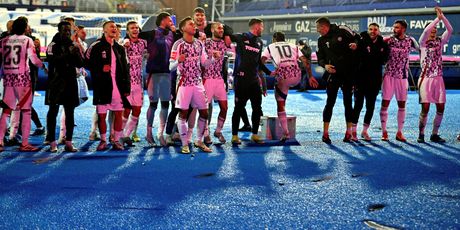 Hajduk slavi na Maksimiru