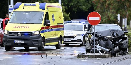 Prometna nesreća na križanju Vukovarske i Koranske ulice u Zagrebu - 4