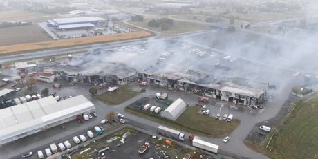 Veliki požar u Osijeku kod južne obilaznice - 16