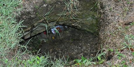 U Sisku se nakon obilinih kiša otvorila rupa u zemlji - 2