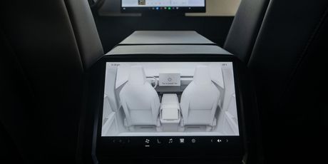 Tesla Cybertruck u Zagrebu - 1