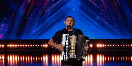 Stevan Lakatoš, Supertalent - 10