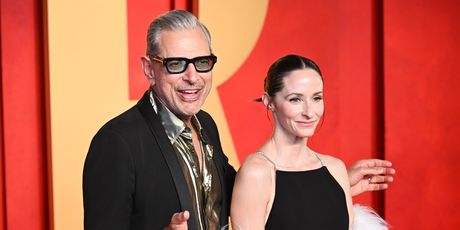 Jeff Goldblum i Emilie Livingston - 12