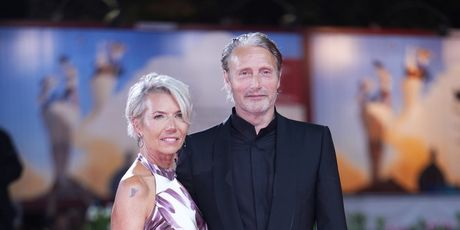 Mads Mikkelsen i Hanne Jacobsen - 1