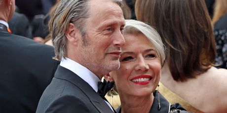 Mads Mikkelsen i Hanne Jacobsen - 3