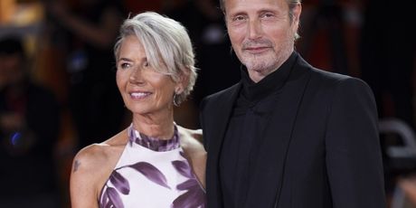 Mads Mikkelsen i Hanne Jacobsen - 7
