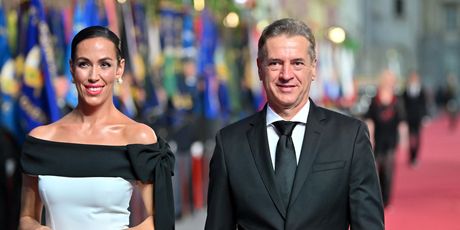 Robert Golobi, Tina Gaber