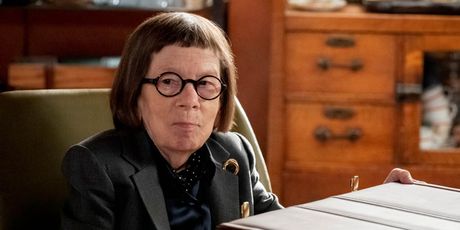 Linda Hunt