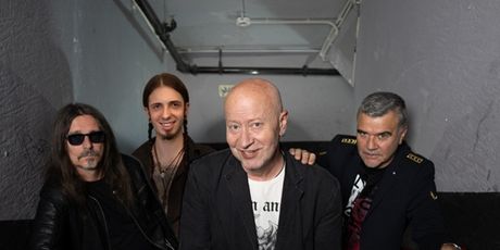 Prljavo kazalište 45 godina Crno bijelog svijeta