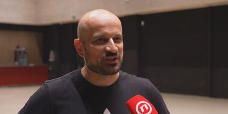 In Magazin: Vojko V - 4