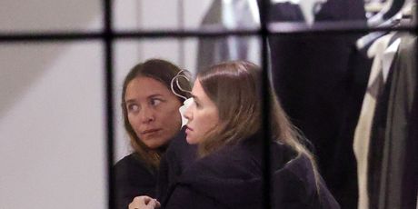 Mary-Kate i Ashley Olsen - 1