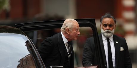 Pogreb vojvotkinja od Kenta, Kralj Charles