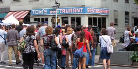 Velik broj ljubitelja Seinfelda dolazi jesti u Tom's Restaurant