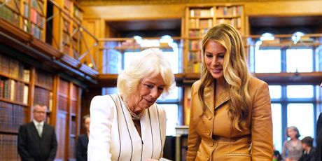 Kraljica Camilla i Melania Trump u Royal Library - 2