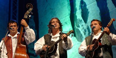 Najbolji hrvatski tamburaši