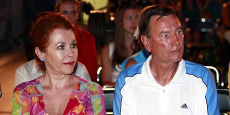 Nikola i Mija Pilić - 1