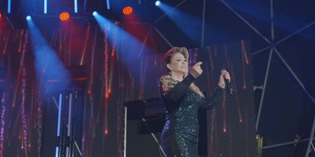 In Magazin: Neda Ukraden - 3