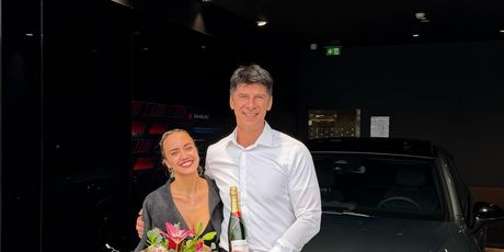 Novi automobil Meri Goldašić