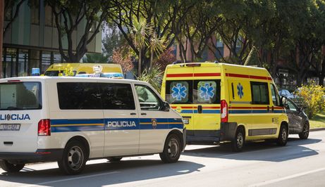 Policija i Hitna pomoć, ilustracija