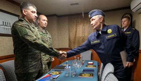 Vladimir Putin s vojnicima
