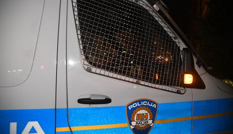 Policija; Ilustracija