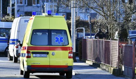 Hitna pomoć i policija, ilustracija