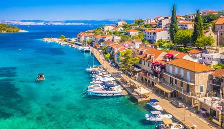 Izbjegnite gužvu: Pet skrivenih europskih otoka koje biste trebali posjetiti, na popisu i jedan hrvatski