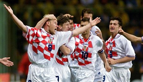 Robert Prosinečki slavi gol protiv Jamajke (Foto: AFP)