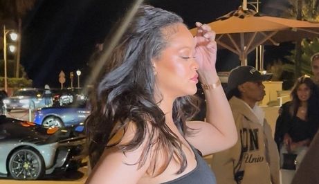 Rihanna - 6