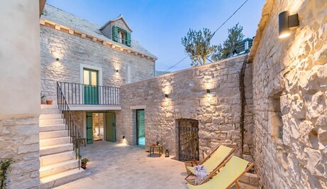 Casa Cava