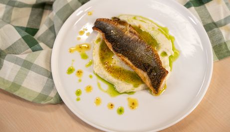 Eni Đorđević i njezin poelirani brancin s emulzijom od limuna i uljem od peršina - 3