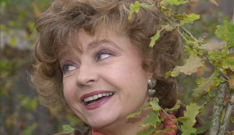 Prunella Scales