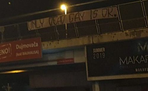 velika crna i gay