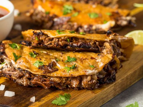 Birria u tortilji