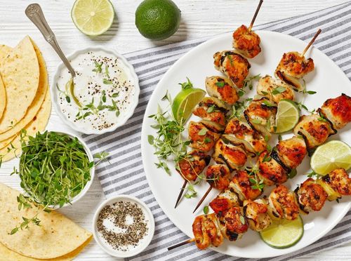 Grčki pileći ražnjići