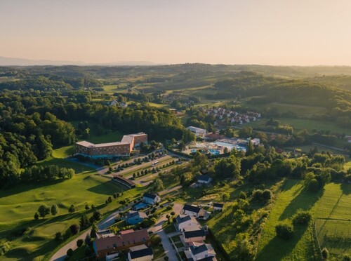 Terme Sveti Martin osvojile su drugo mjesto za najbolju regionalnu HR praksu u kategoriji malih i srednjih poduzeć - 1