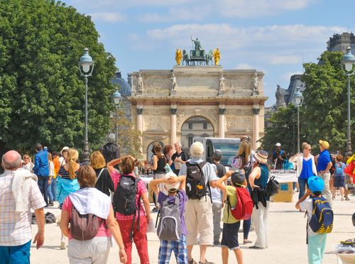 Gužve u Parizu su ogromne